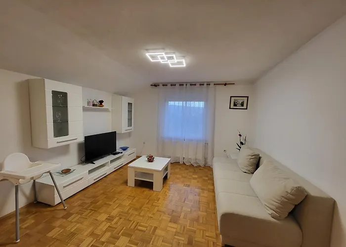 Apartmaji Peric Appartamento Lubiana